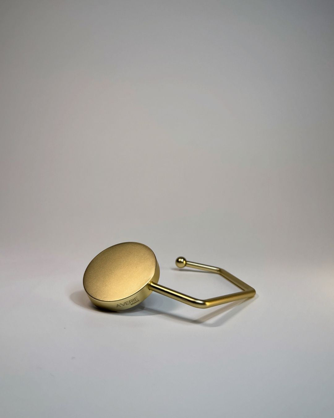 A'VERIE Väskkrok - Matt Guld