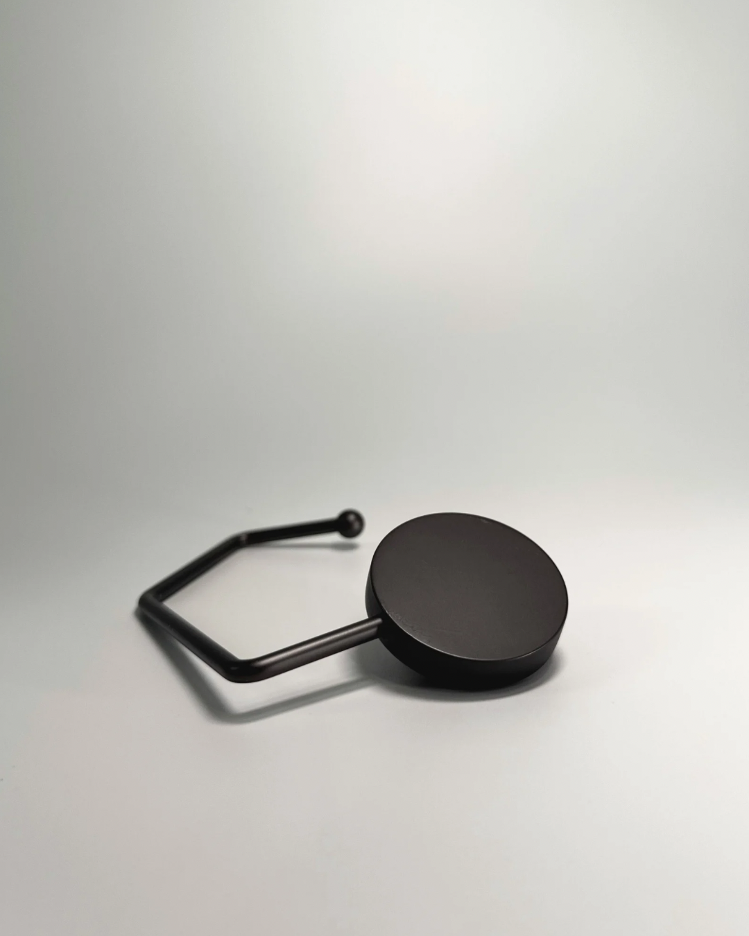 A'VERIE Bag Hook - Graphite